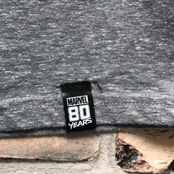 Marvel Super Heroes T-Shirt Men Size XL Disney Spiderman Captain America Thor - Picture 4 of 5